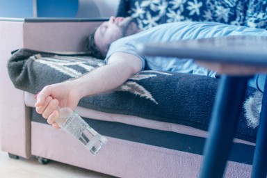 Вывод из запоя в Ахтубинске